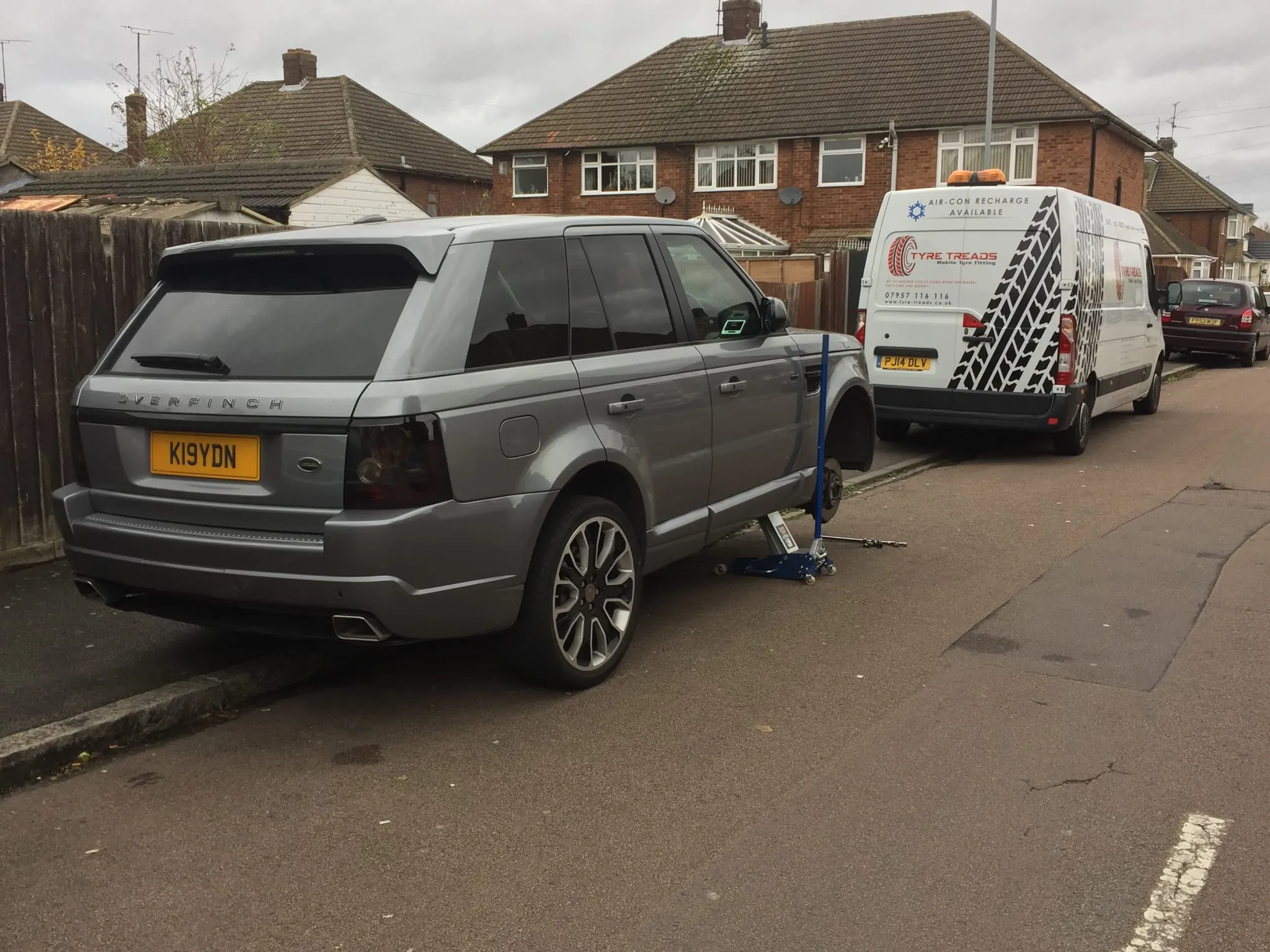 Contact Tyre Treads